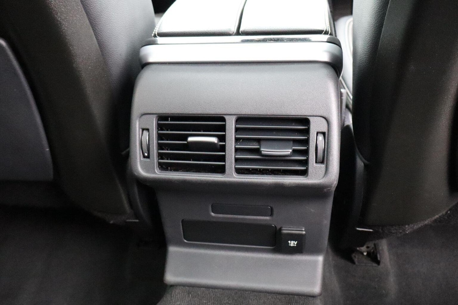 Used Land Rover Range Rover Velar 2018 for sale - 76211793: Photo 47