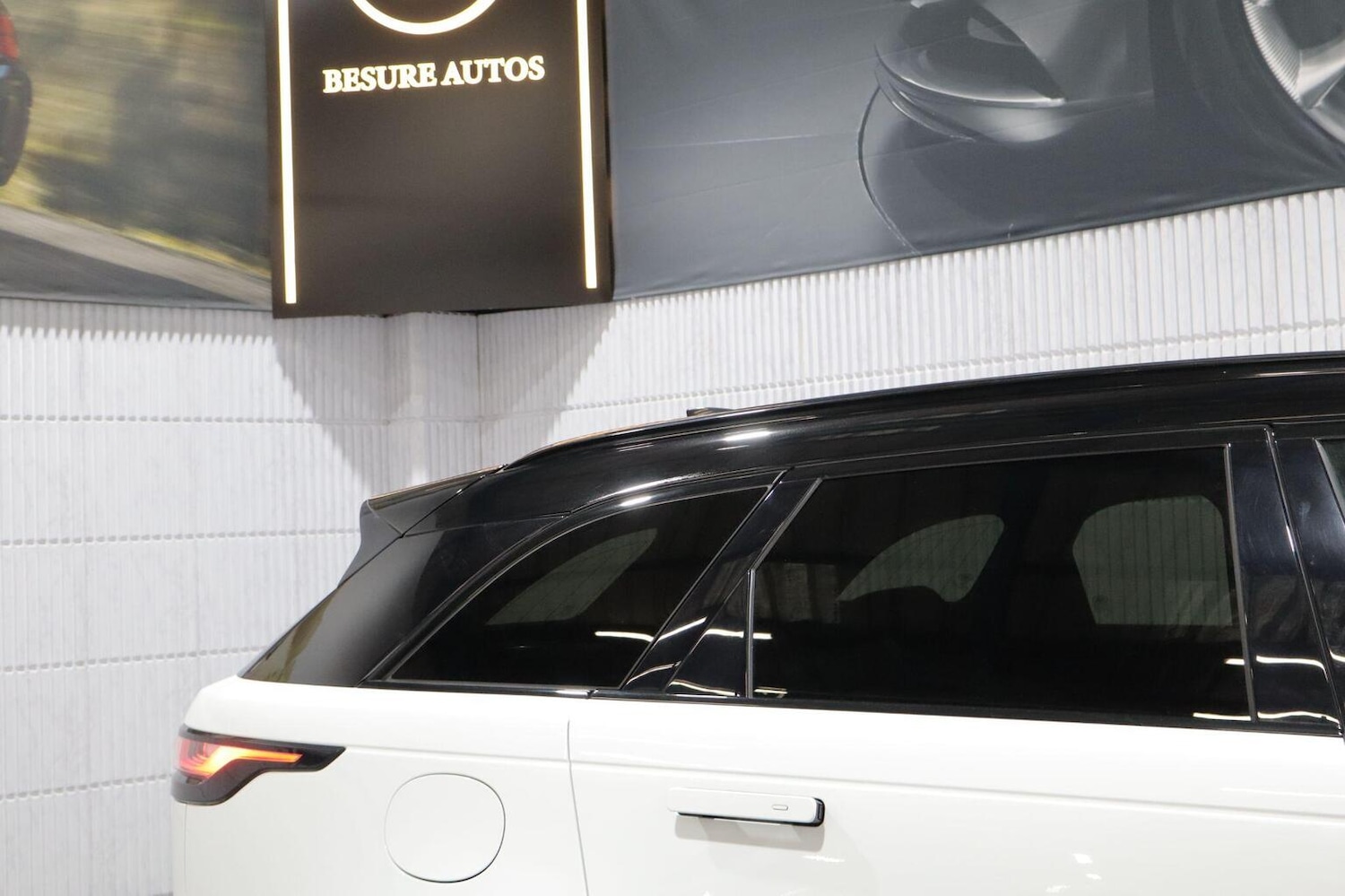 Used Land Rover Range Rover Velar 2018 for sale - 76211793: Photo 72