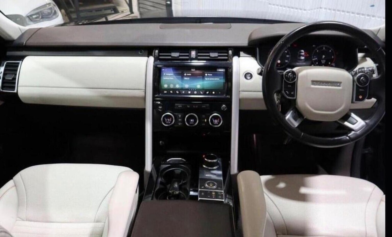 Used Land Rover Discovery 2019 for sale - 77749963: Photo 3