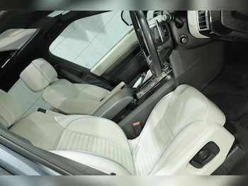 Used Land Rover Discovery 2019 for sale - 76741285: Photo