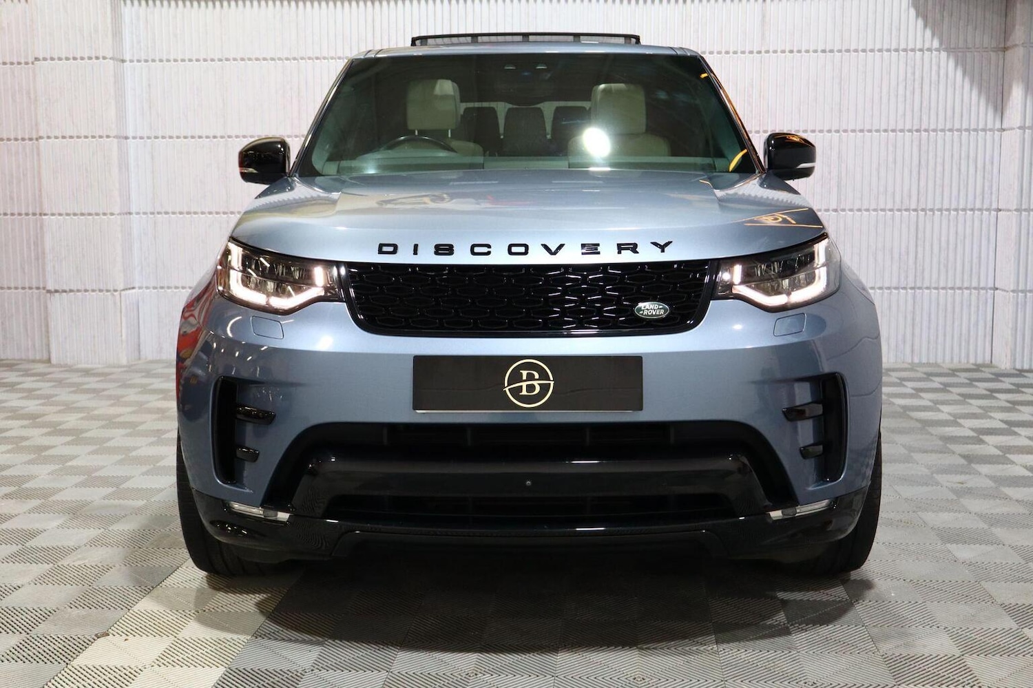 Used Land Rover Discovery 2019 for sale - 76741285: Photo 5