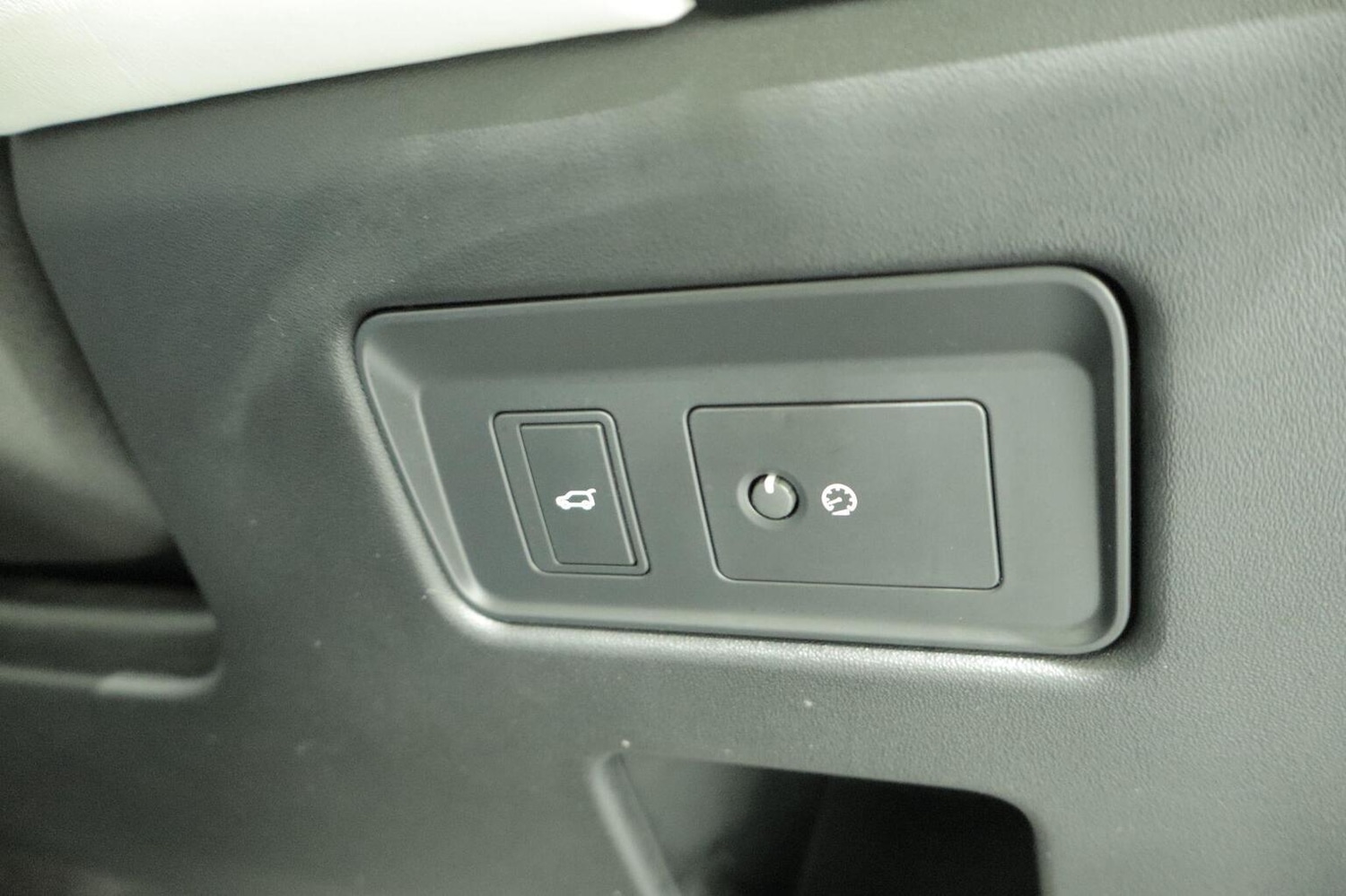 Used Land Rover Discovery 2019 for sale - 76741285: Photo 66