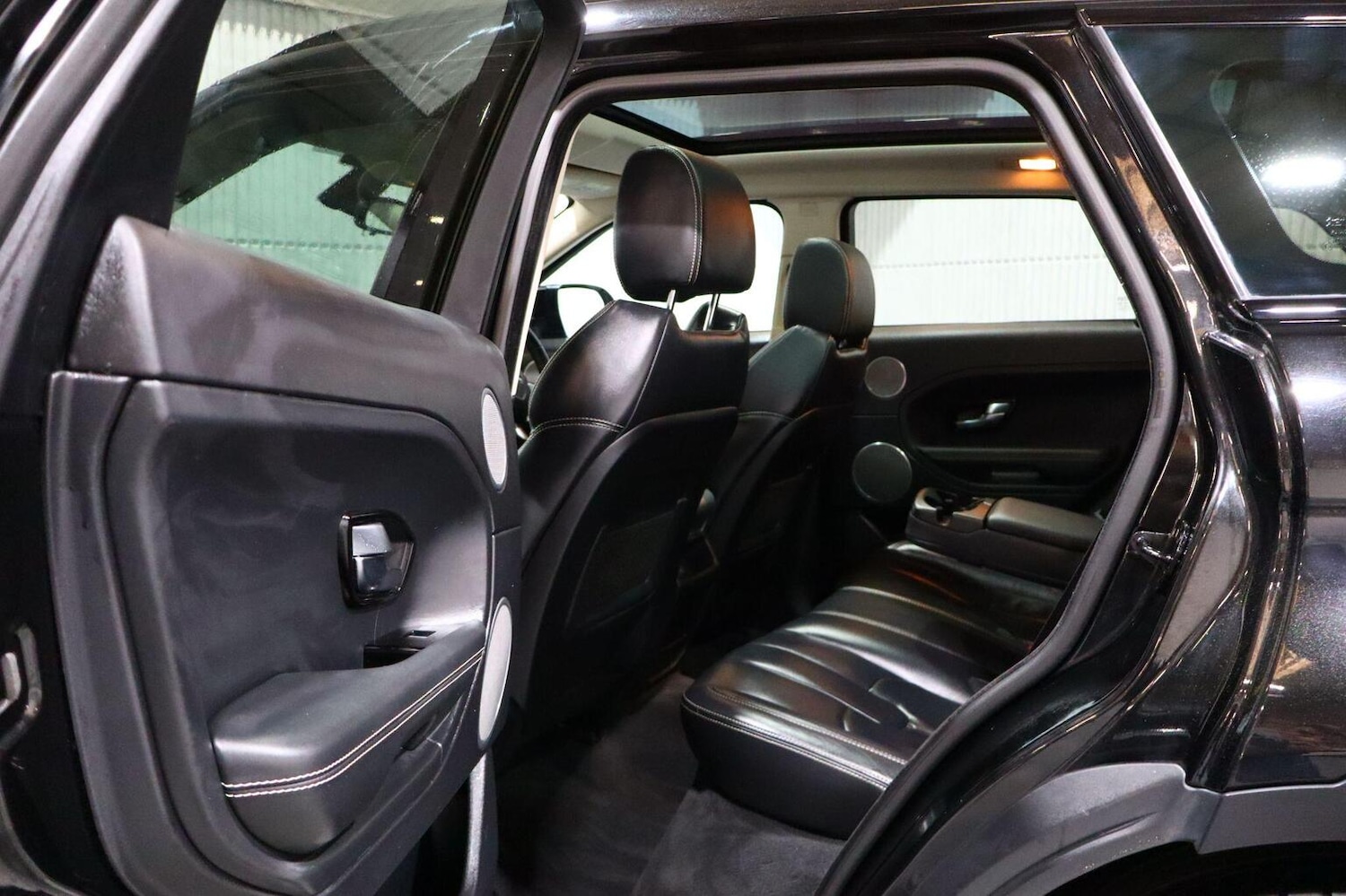 Used Land Rover Range Rover Evoque 2012 for sale - 76483004: Photo 37