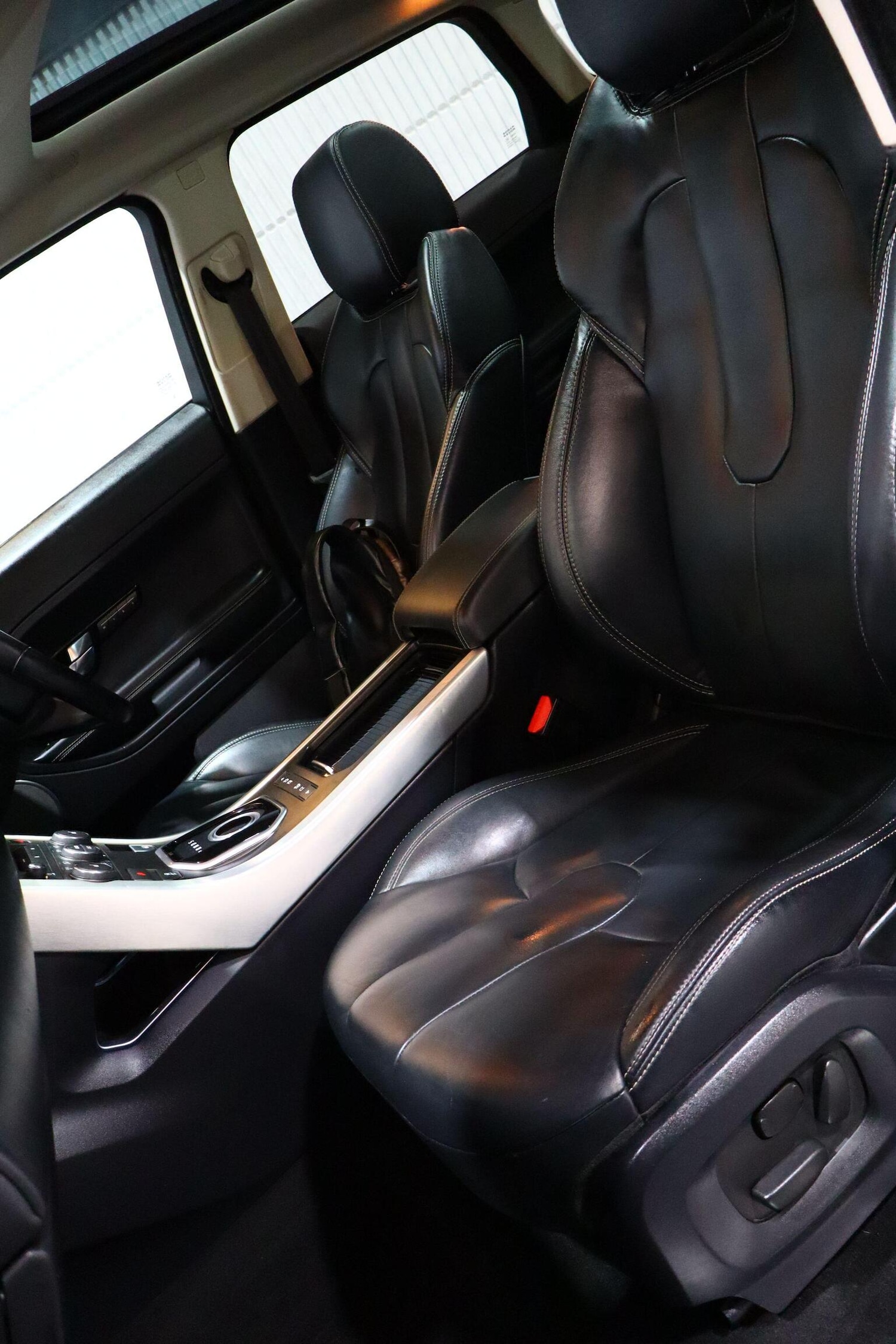 Used Land Rover Range Rover Evoque 2012 for sale - 76483004: Photo 45