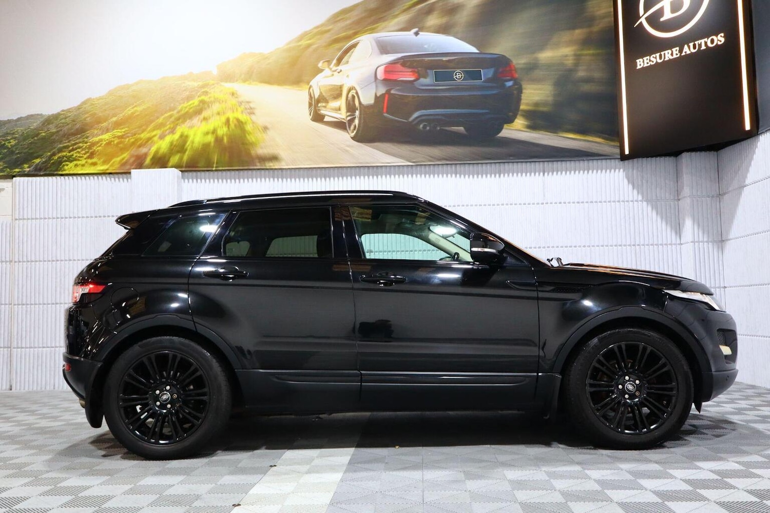 Used Land Rover Range Rover Evoque 2012 for sale - 76483004: Photo 84