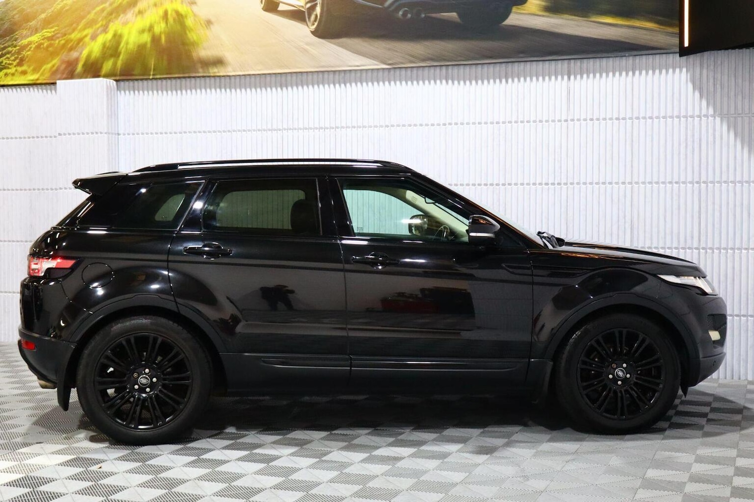Used Land Rover Range Rover Evoque 2012 for sale - 76483004: Photo 98