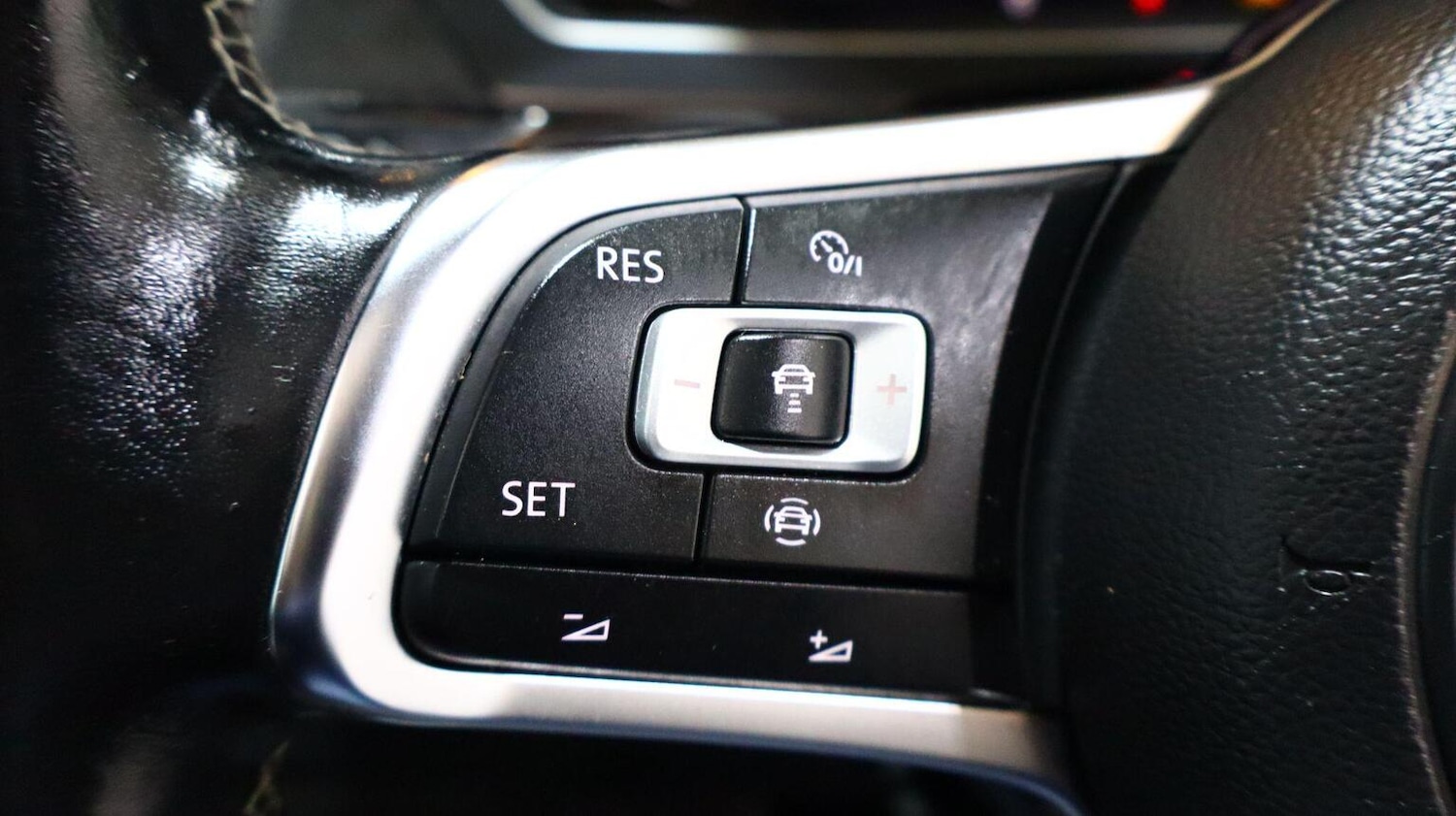 Used Volkswagen Tiguan 2020 for sale - 77766511: Photo 10