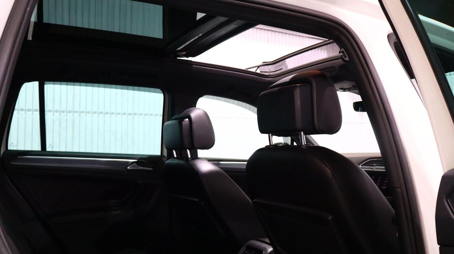 Used Volkswagen Tiguan 2020 for sale - 77766511: Photo 33