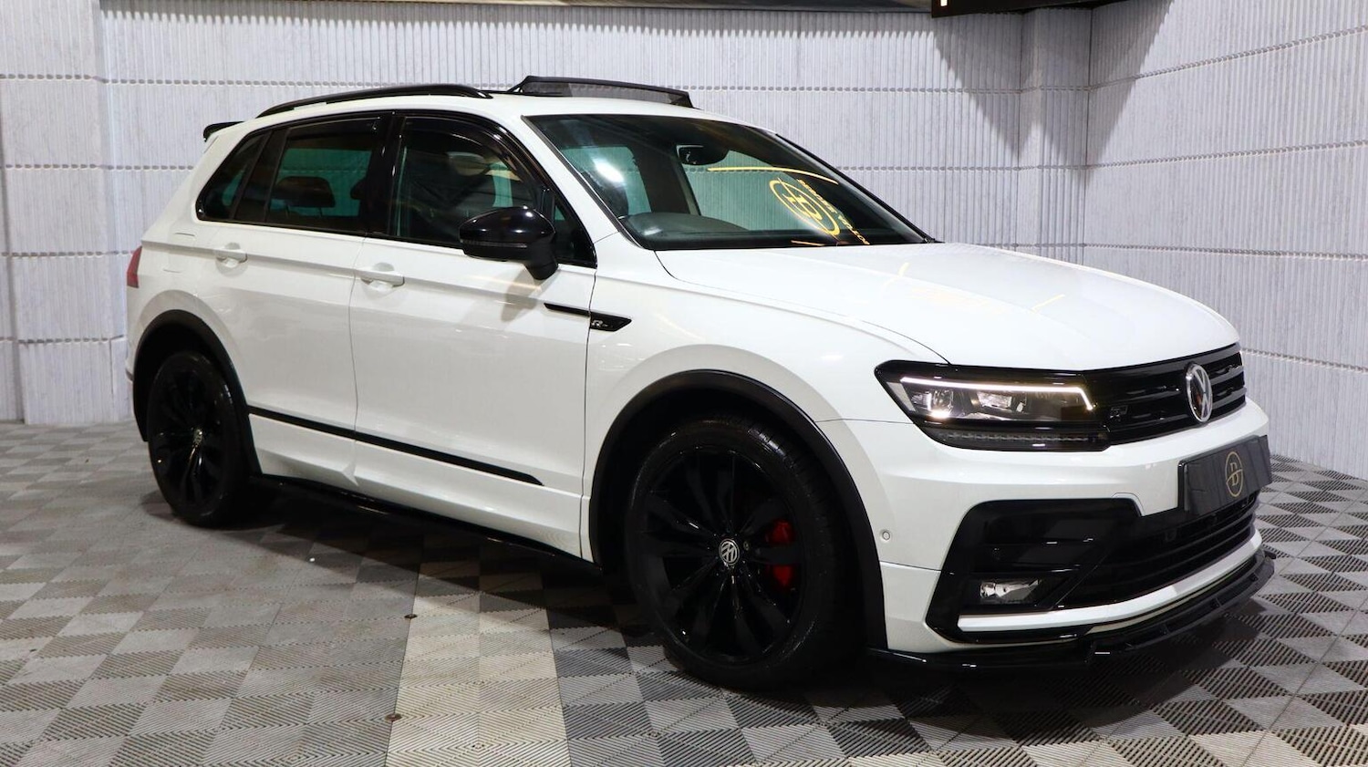 Used Volkswagen Tiguan 2020 for sale - 77766511: Photo 45