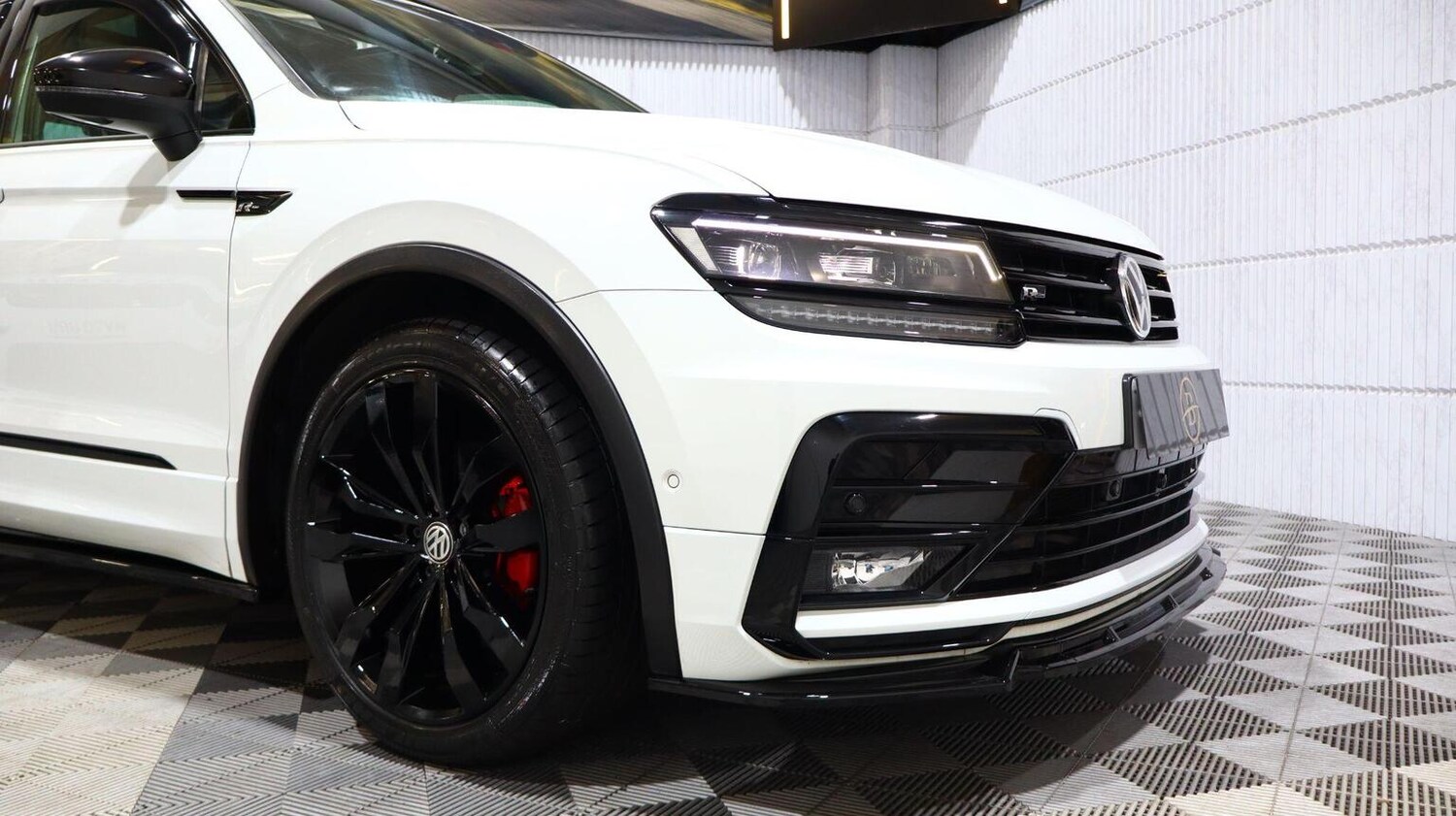 Used Volkswagen Tiguan 2020 for sale - 77766511: Photo 47