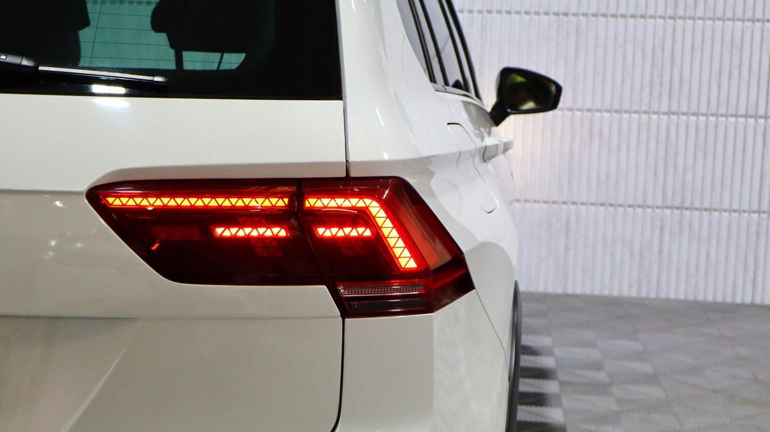 Used Volkswagen Tiguan 2020 for sale - 77766511: Photo 52