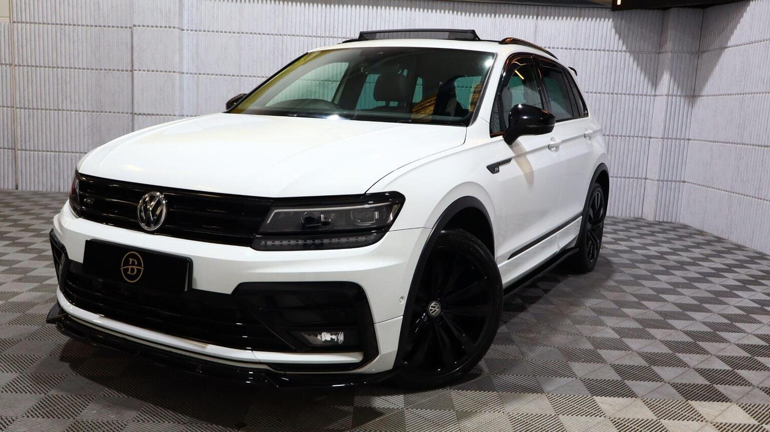 Used Volkswagen Tiguan 2020 for sale - 77766511: Photo 89