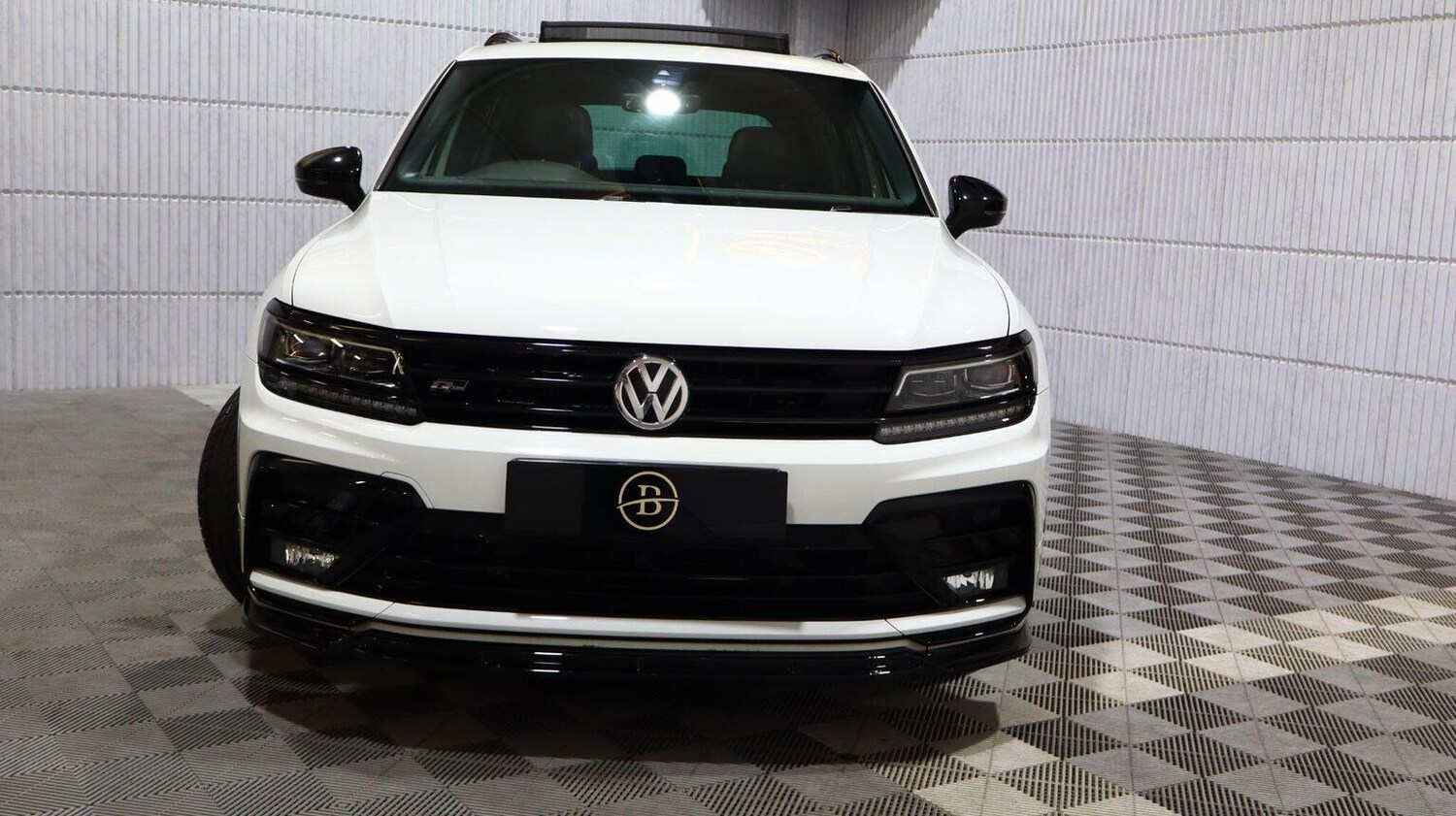 Used Volkswagen Tiguan 2020 for sale - 77766511: Photo 90