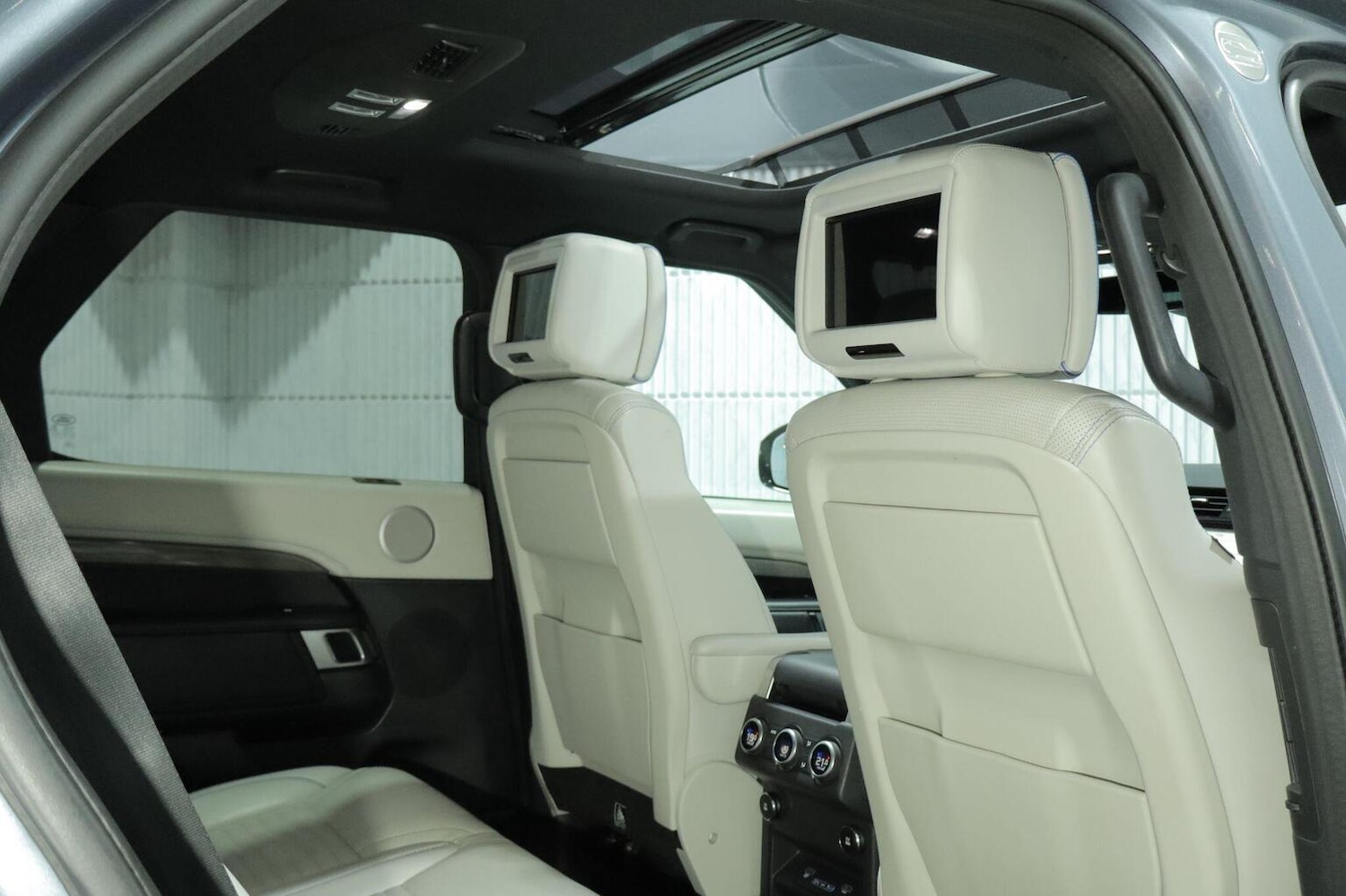 Used Land Rover Discovery 2020 for sale - 76769938: Photo 22