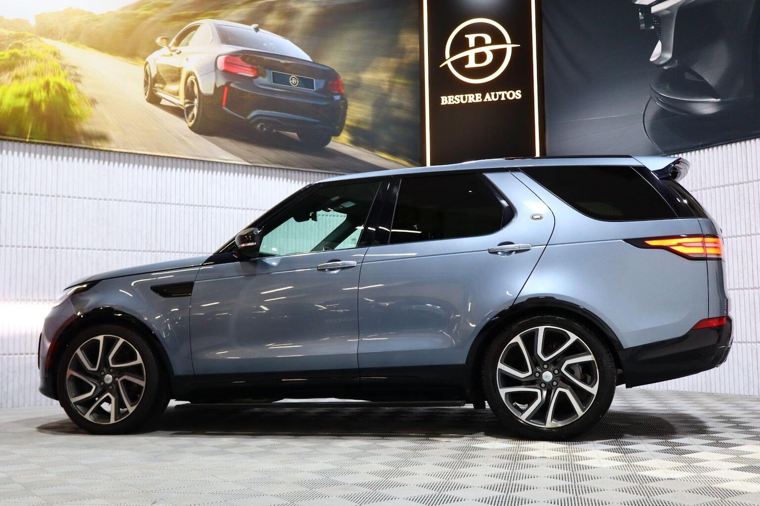 Used Land Rover Discovery 2020 for sale - 76769938: Photo 4