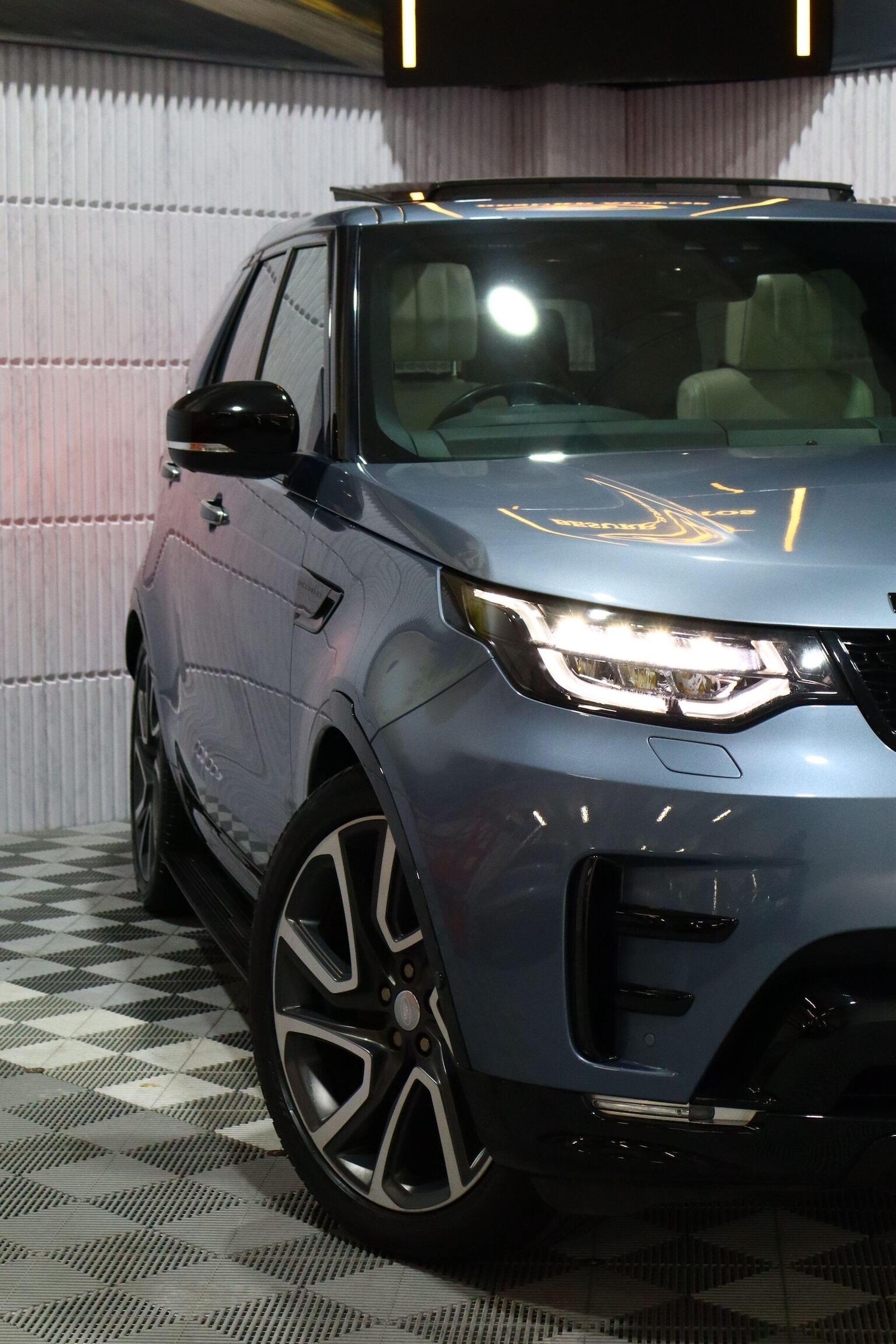 Used Land Rover Discovery 2020 for sale - 76769938: Photo 44