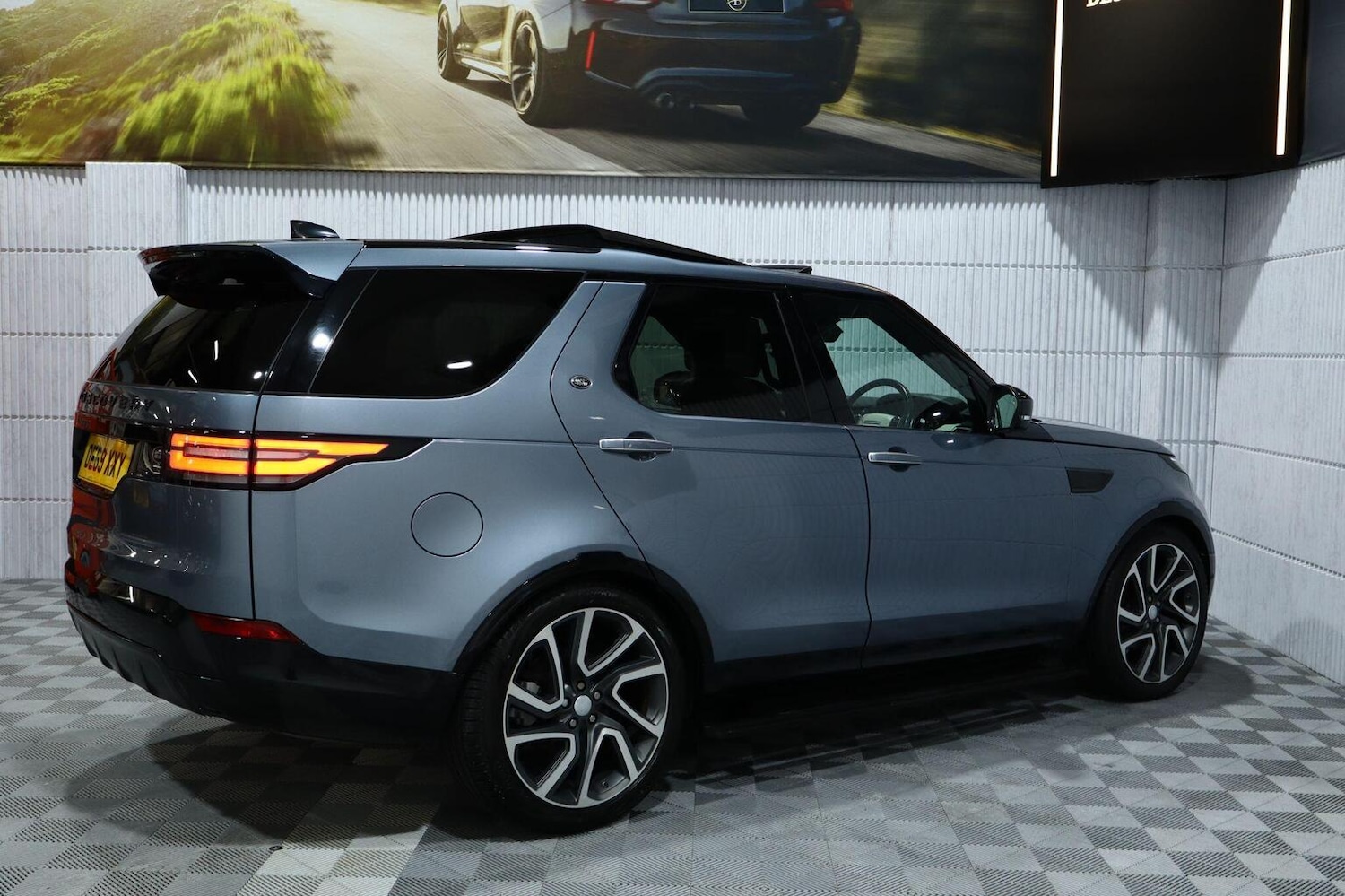 Used Land Rover Discovery 2020 for sale - 76769938: Photo 74