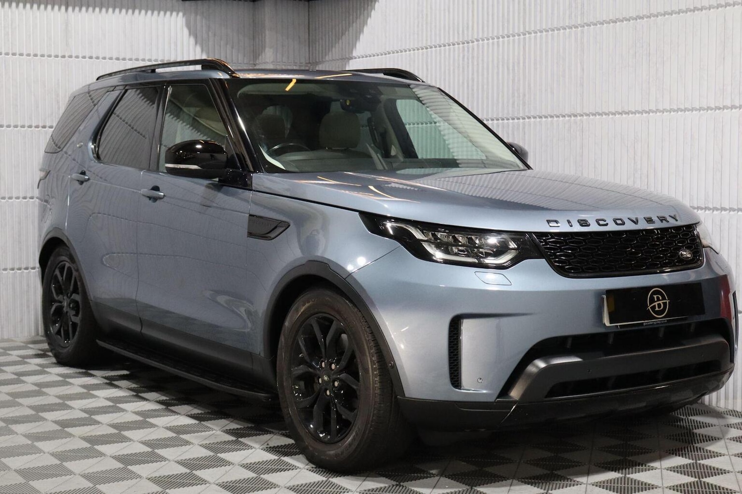 Used Land Rover Discovery 2019 for sale - 76884871: Photo 10