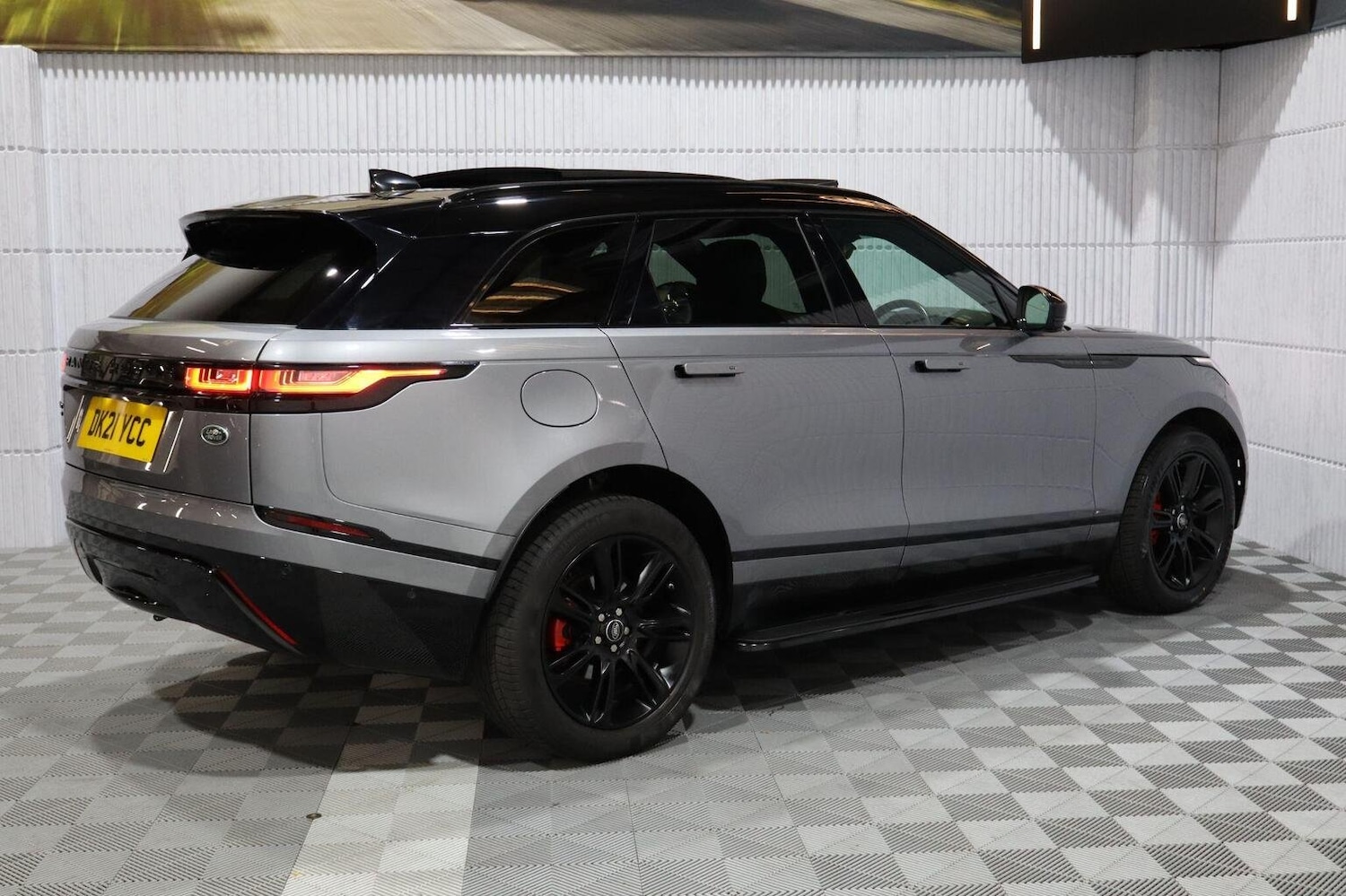 Used Land Rover Range Rover Velar 2021 for sale - 76211743: Photo 75