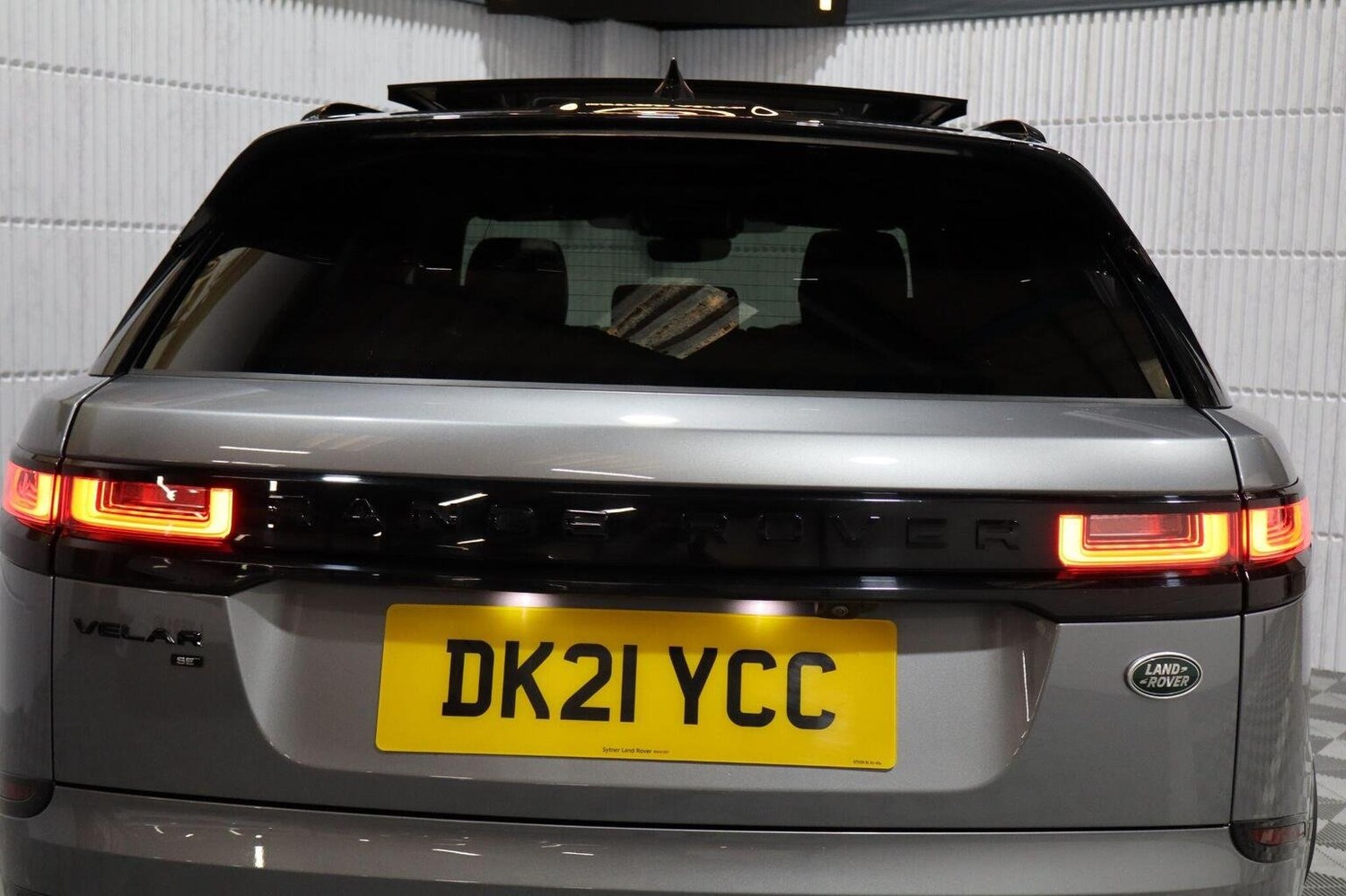 Used Land Rover Range Rover Velar 2021 for sale - 76211743: Photo 86