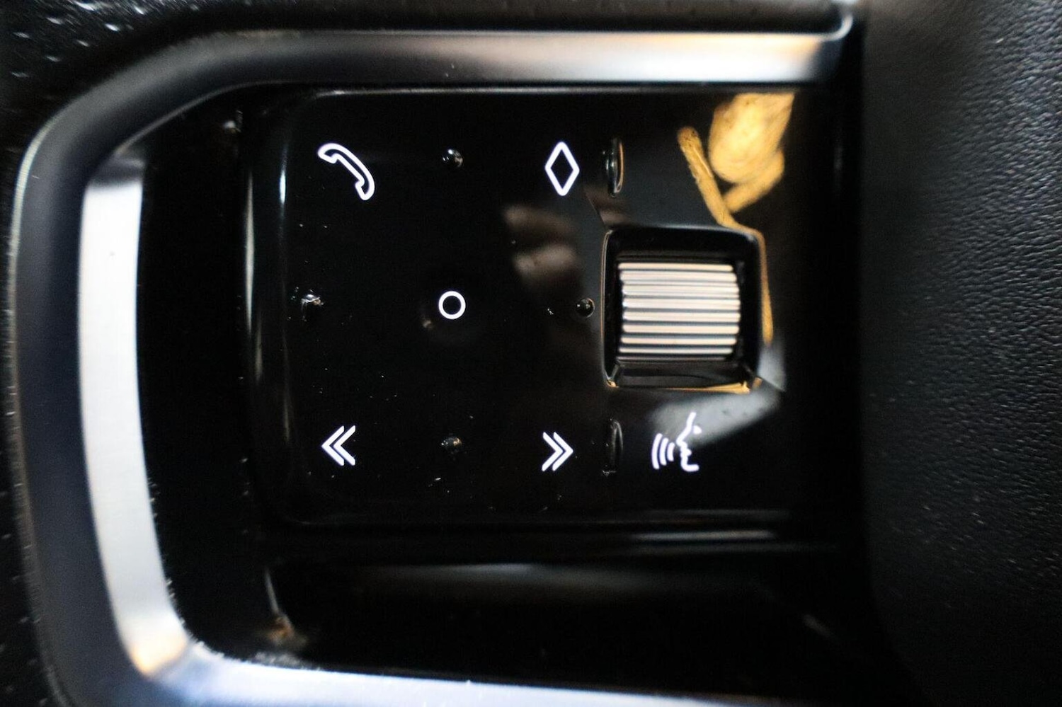 Used Land Rover Range Rover Velar 2021 for sale - 76211743: Photo 9