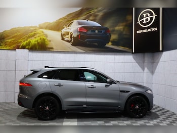 Used Jaguar F-Pace 2019 for sale - 76924428: Photo