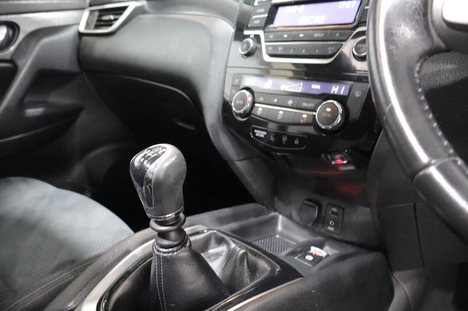 Used Nissan X-Trail 2016 for sale - 76510956: Photo 36