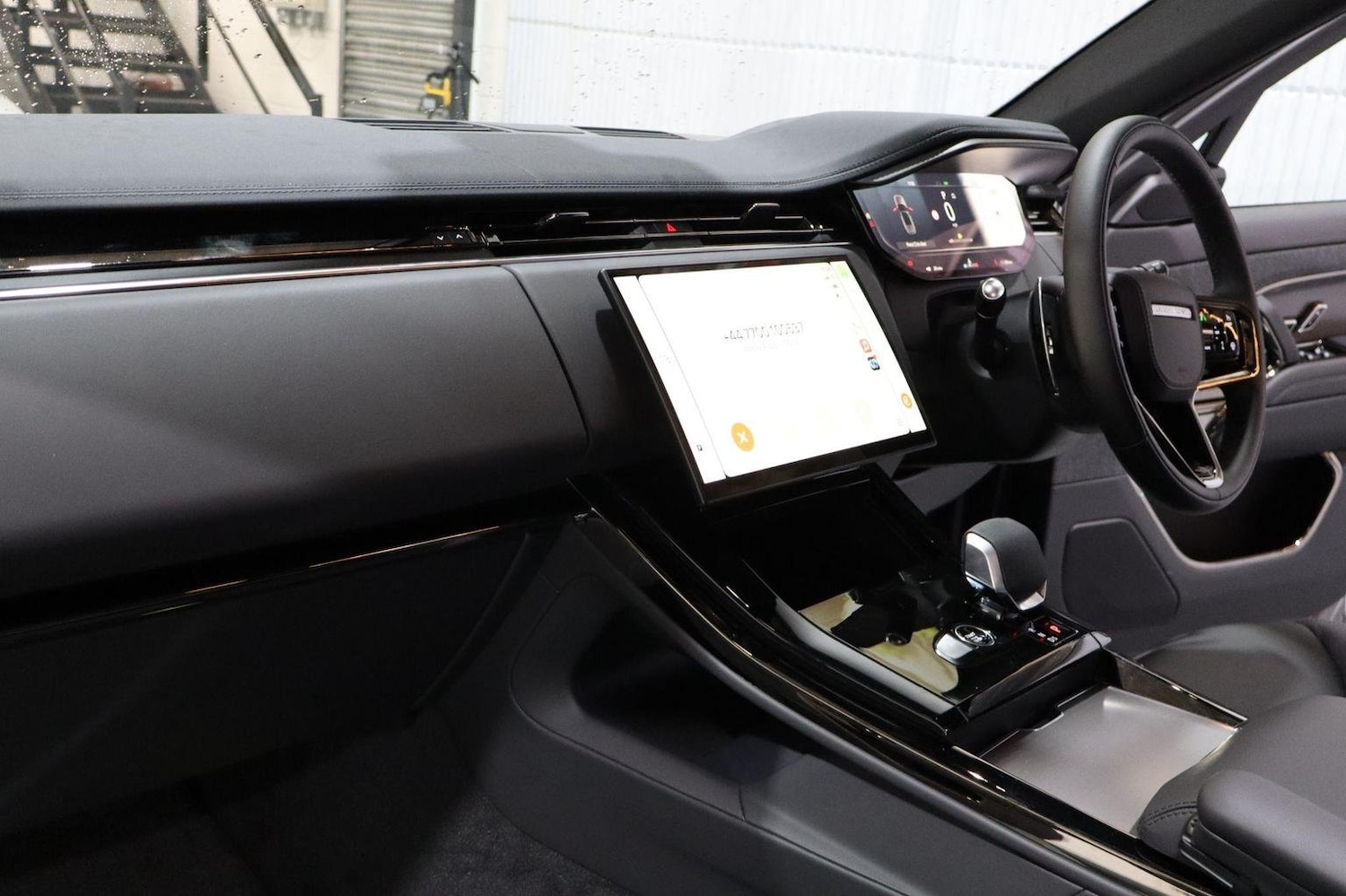 Used Land Rover Range Rover Sport 2025 for sale - 76211776: Photo 27