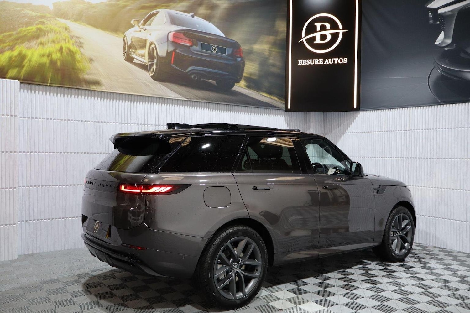 Used Land Rover Range Rover Sport 2025 for sale - 76211776: Photo 7