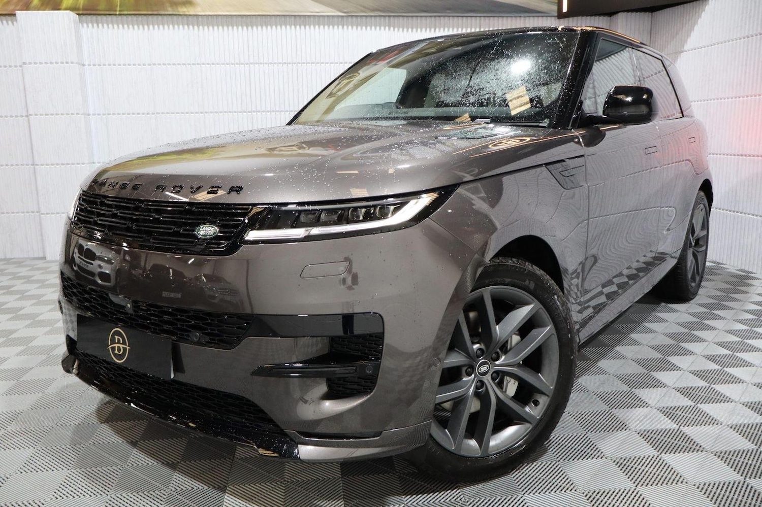 Used Land Rover Range Rover Sport 2025 for sale - 76211776: Photo 9