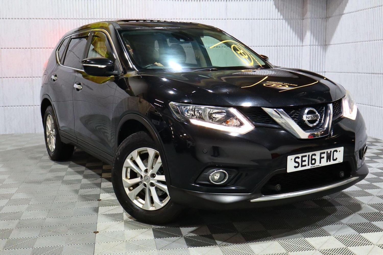 Used Nissan X-Trail 2016 for sale - 76769926: Photo 1