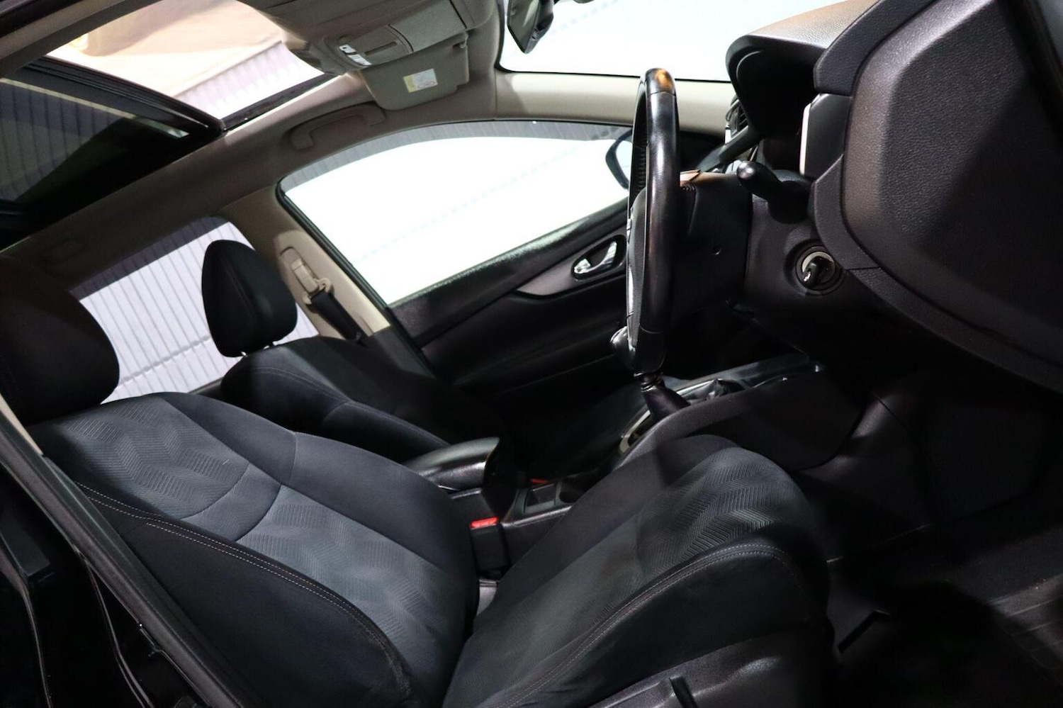 Used Nissan X-Trail 2016 for sale - 76769926: Photo 29