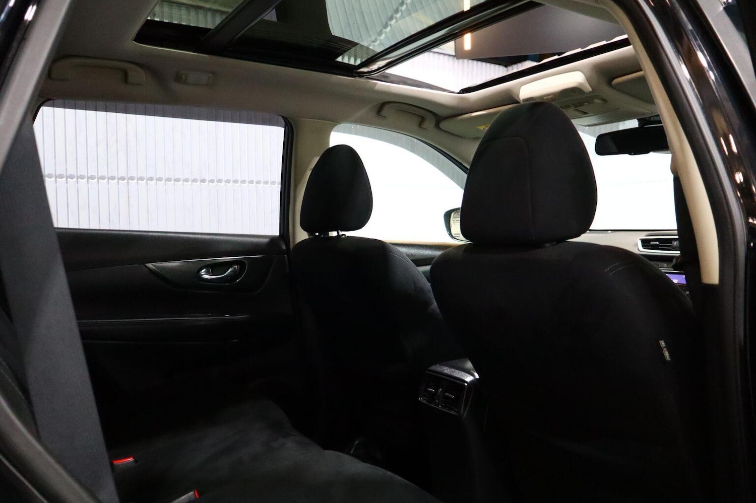 Used Nissan X-Trail 2016 for sale - 76769926: Photo 31