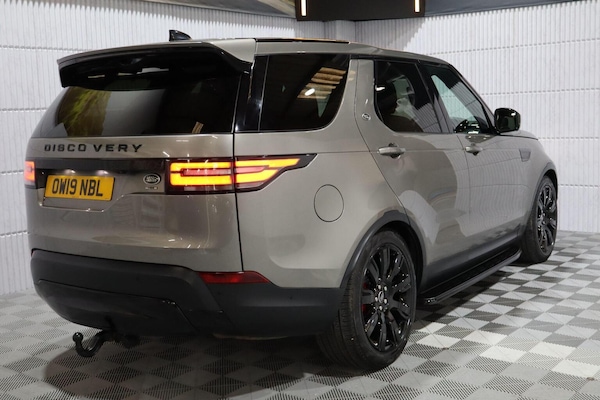 Used Land Rover Discovery 2019 for sale - 76305504: Photo 5