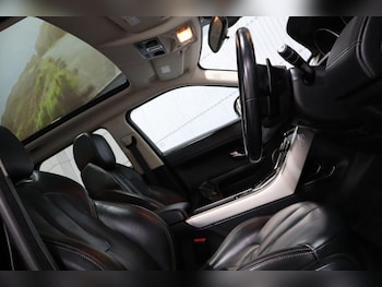 Used Land Rover Range Rover Evoque 2012 for sale - 76571235: Photo