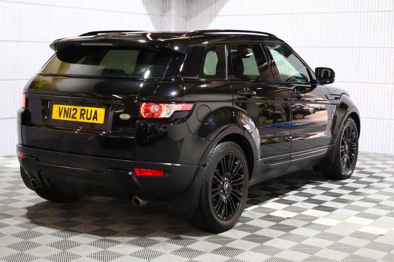Used Land Rover Range Rover Evoque 2012 for sale - 76571235: Photo 4