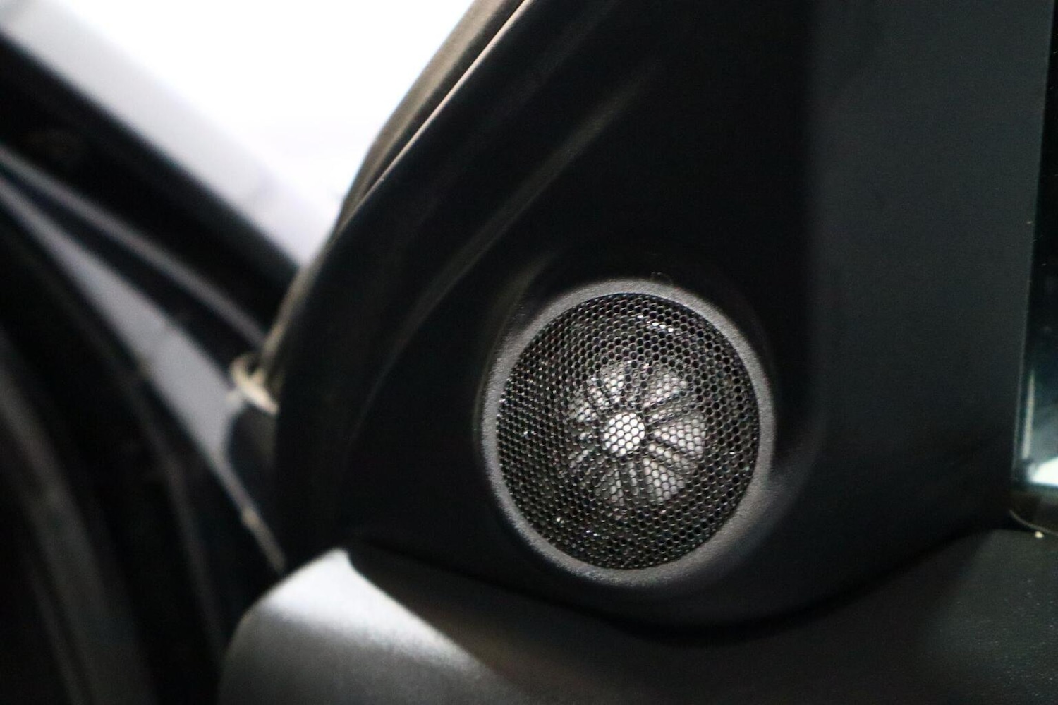 Used Land Rover Range Rover Evoque 2012 for sale - 76571235: Photo 46