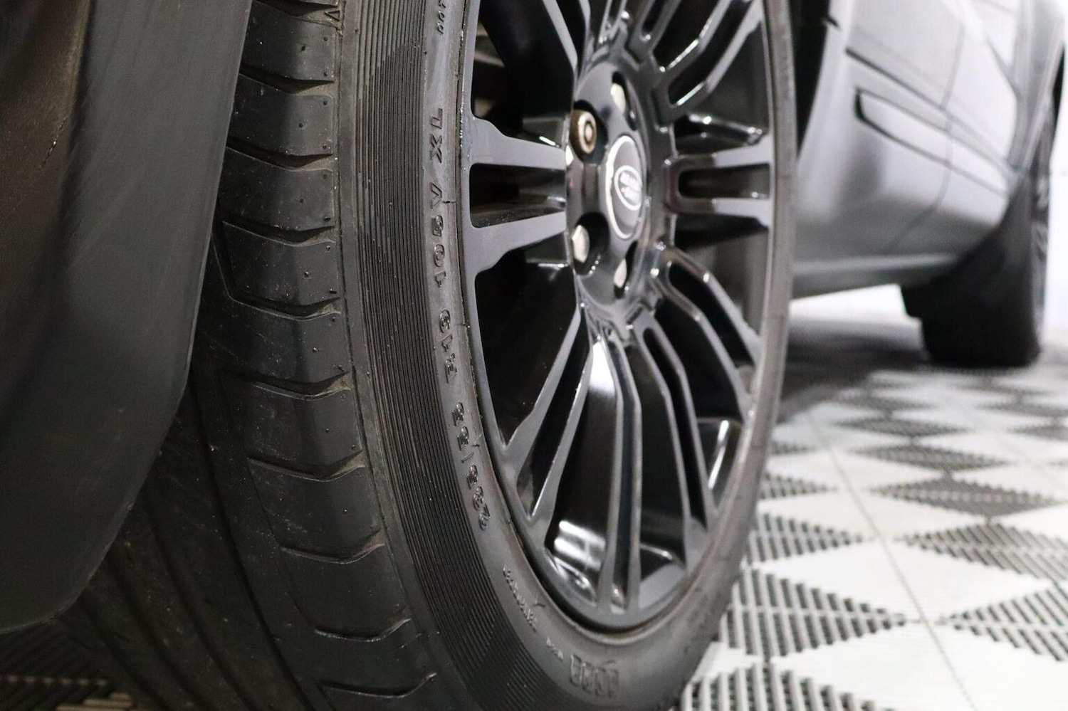 Used Land Rover Range Rover Evoque 2012 for sale - 76571235: Photo 91