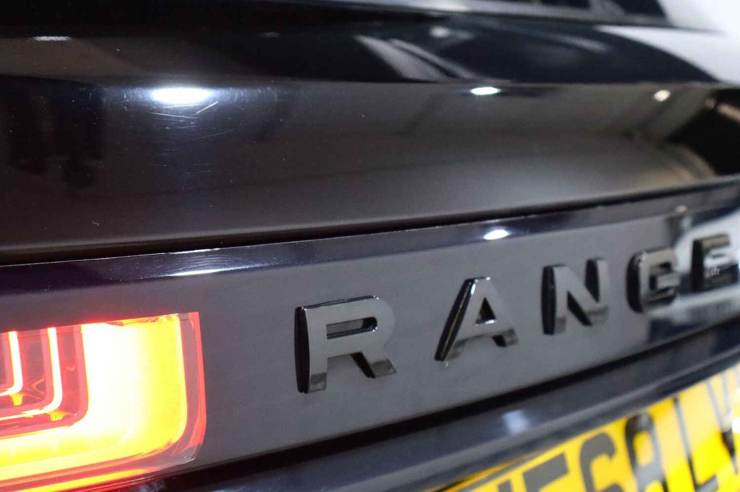 Used Land Rover Range Rover Velar 2018 for sale - 76769787: Photo 22