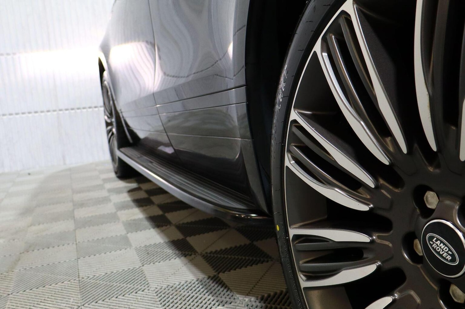 Used Land Rover Range Rover Velar 2018 for sale - 76769787: Photo 28