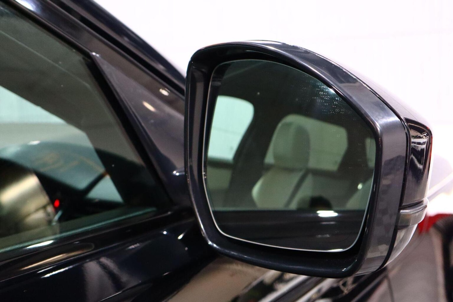 Used Land Rover Range Rover Velar 2018 for sale - 76769787: Photo 38