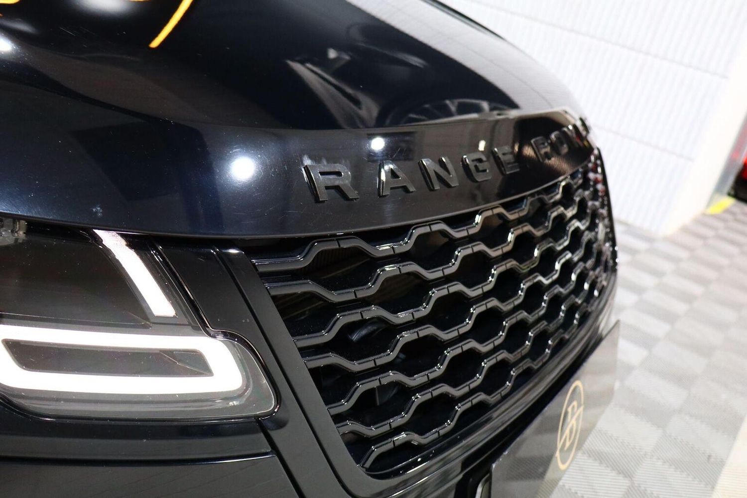 Used Land Rover Range Rover Velar 2018 for sale - 76769787: Photo 45