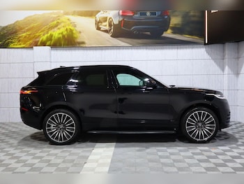 Used Land Rover Range Rover Velar 2018 for sale - 76769787: Photo