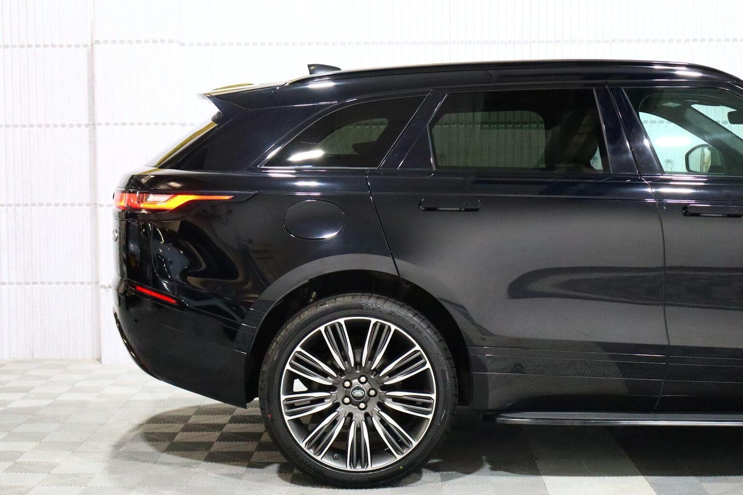 Used Land Rover Range Rover Velar 2018 for sale - 76769787: Photo 51