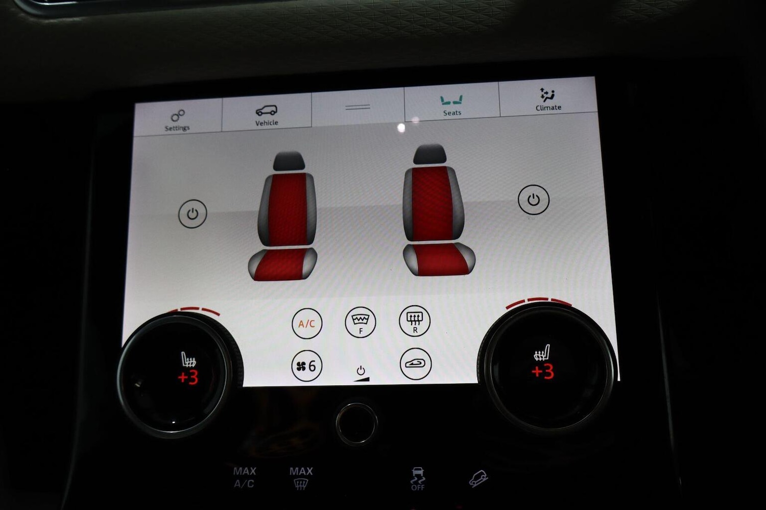 Used Land Rover Range Rover Velar 2018 for sale - 76769787: Photo 95