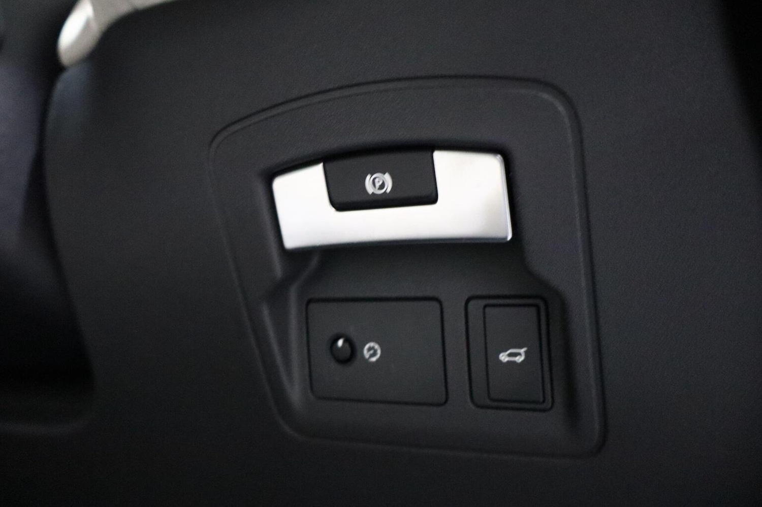 Used Land Rover Range Rover Velar 2018 for sale - 76769787: Photo 96