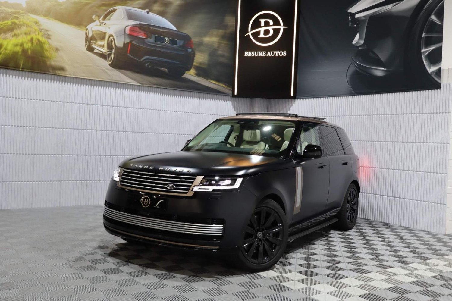 Used Land Rover Range Rover 2024 for sale - 76734810: Photo 1