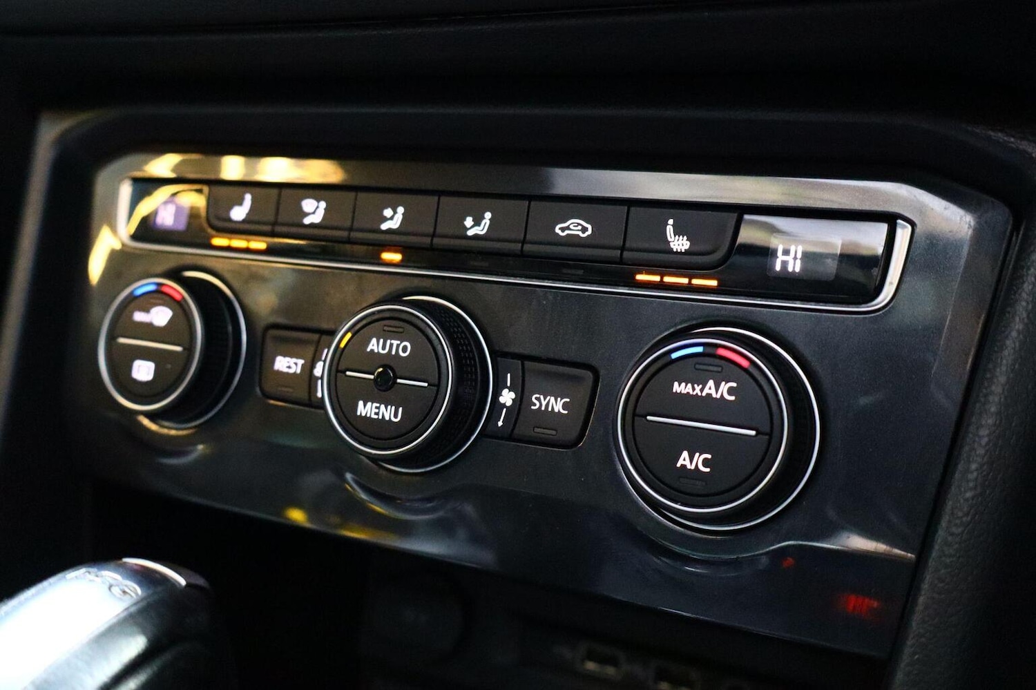 Used Volkswagen Tiguan 2019 for sale - 77453162: Photo 77