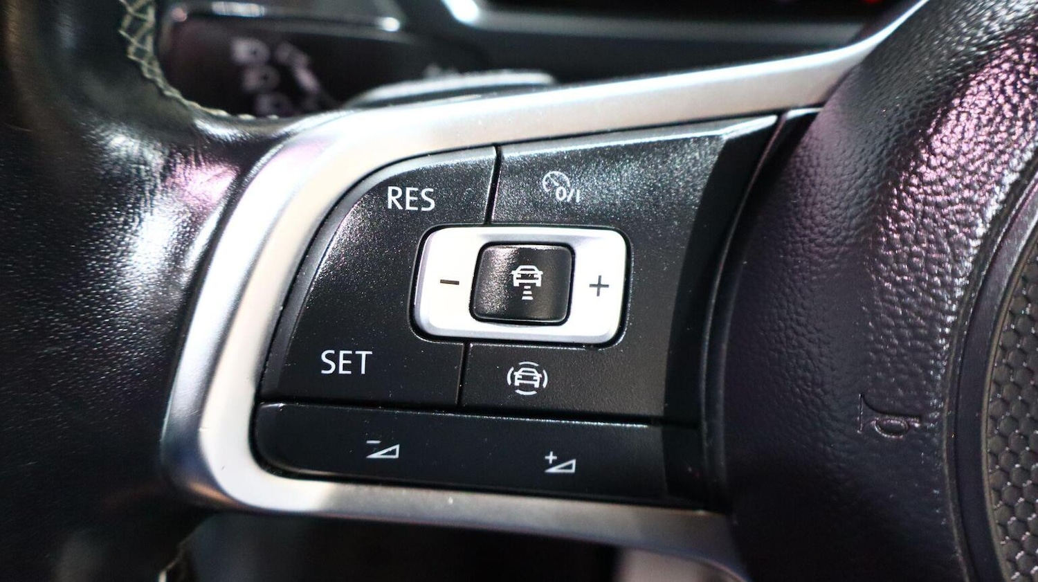 Used Volkswagen Tiguan 2019 for sale - 77616371: Photo 10