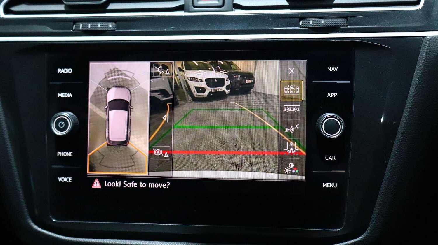 Used Volkswagen Tiguan 2019 for sale - 77616371: Photo 17